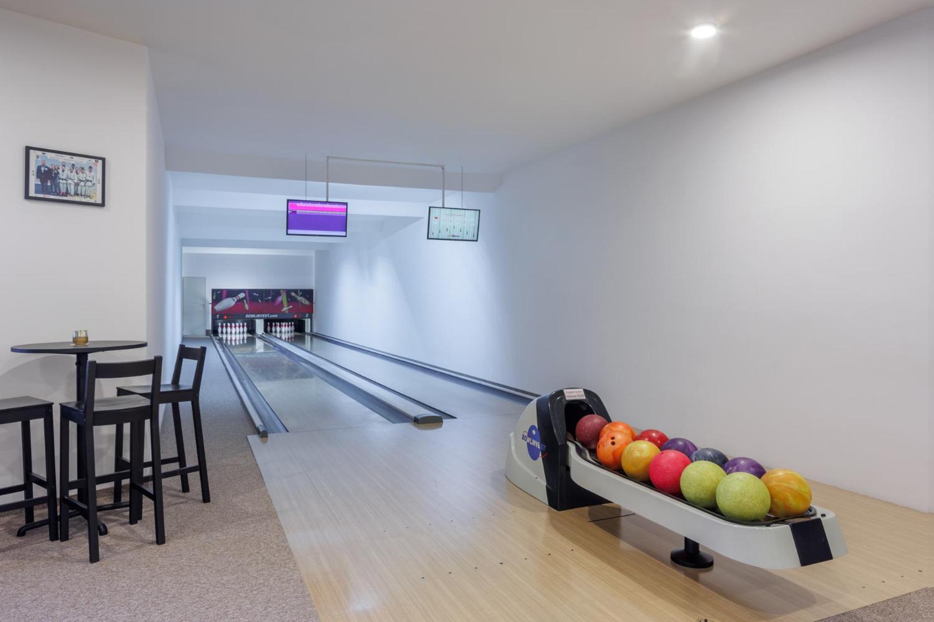 100 Eves Fogado Bed & Breakfast Szatymaz Bagian luar foto